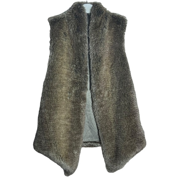 Tart Collections Kyla Vest Faux Fur Brown/Grayish Taupe, Size Small - Picture 1 of 9